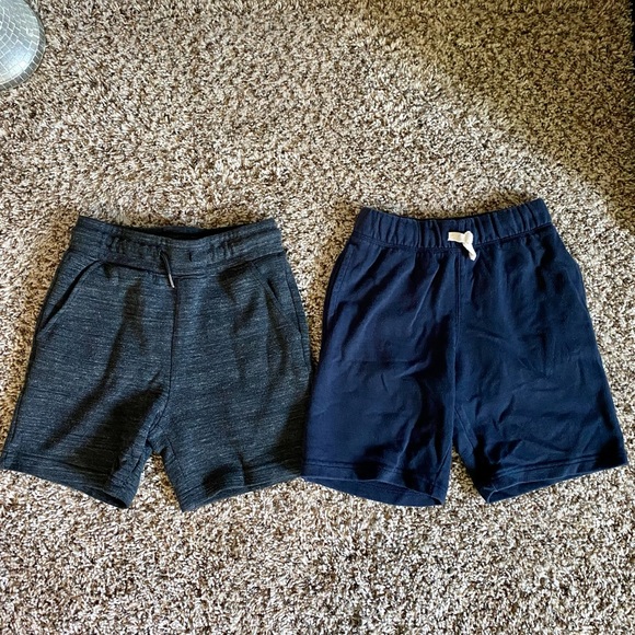 Children’s place and first wave boys shorts 8 - Picture 2 of 5